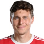 Victor Lindelof, Aston Villa FC player