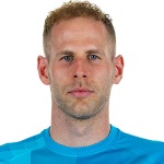 Peter Gulacsi, Villarreal CF player