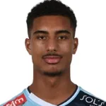 Loic Bade, jugador de Bayer 04 Leverkusen